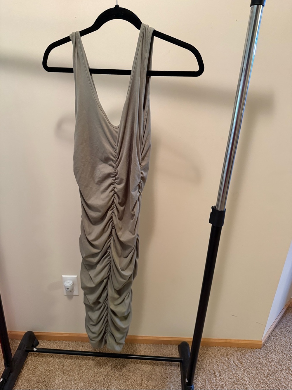 Heart Hips Ruched Sleeveless Midi Dress in Taupe